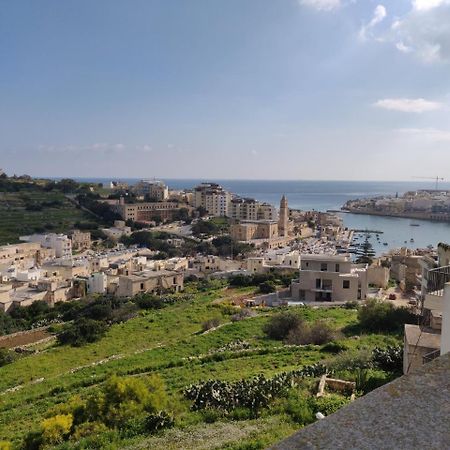 Apartamento Panoramic Penthouse In Marsascala Which Enjoys Sea And Country Views Marsaskala Exterior foto